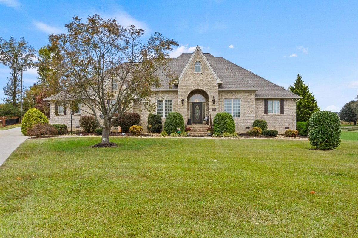 409 Wickham Way