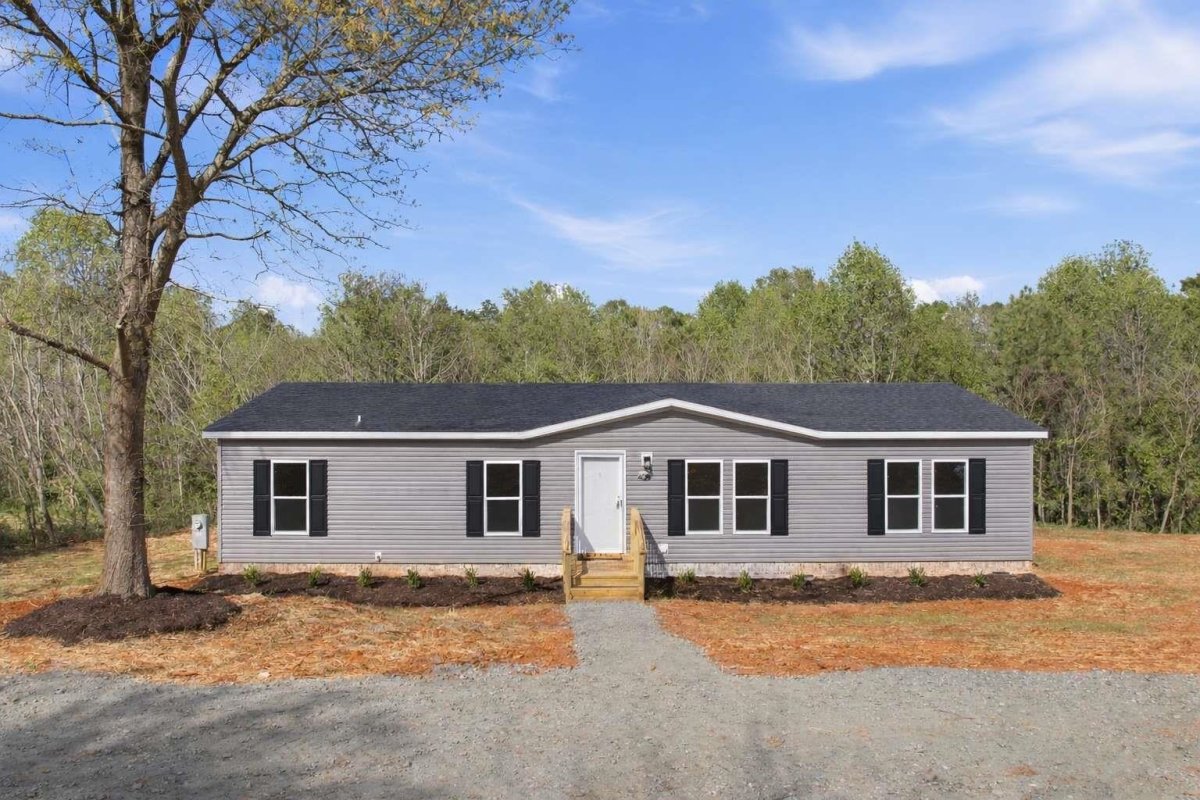 405 Howe Lane