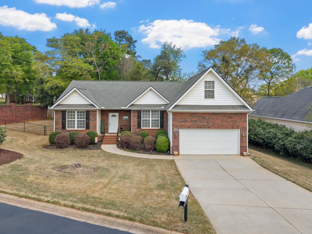 103 Heritage Creek Drive