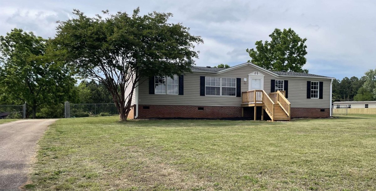 808 W Fleming Farm Dr