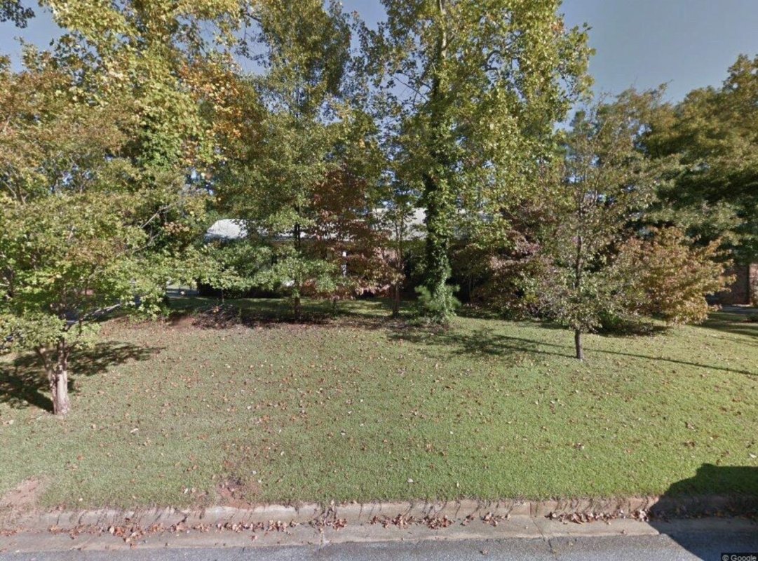108 Barclay Downs Drive