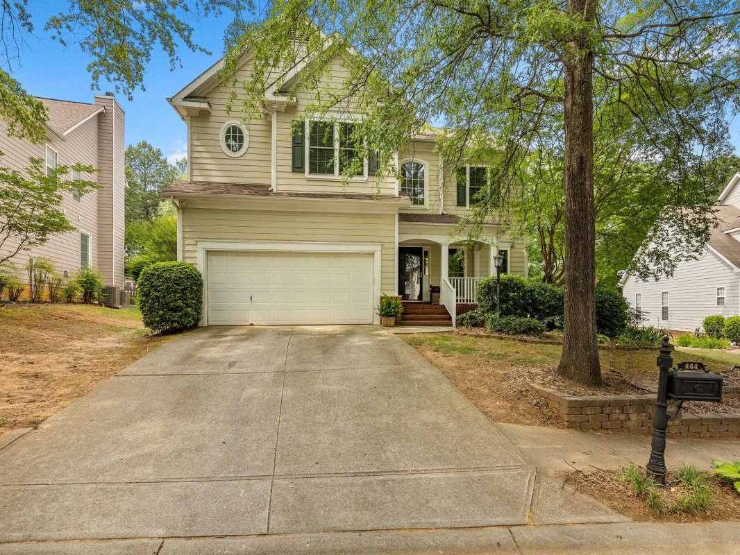 444 Drayton Hall Boulevard