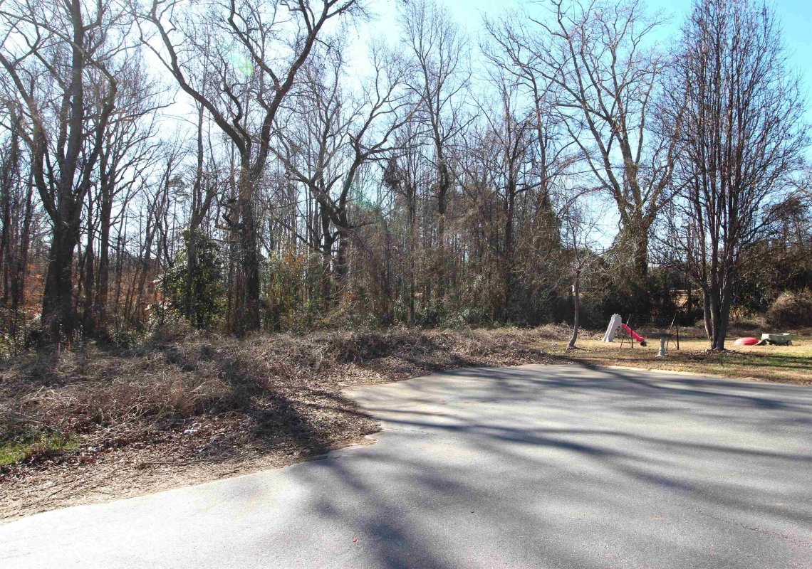 324 Winston Lane