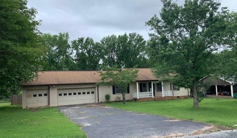 109 Goldenrod Lane