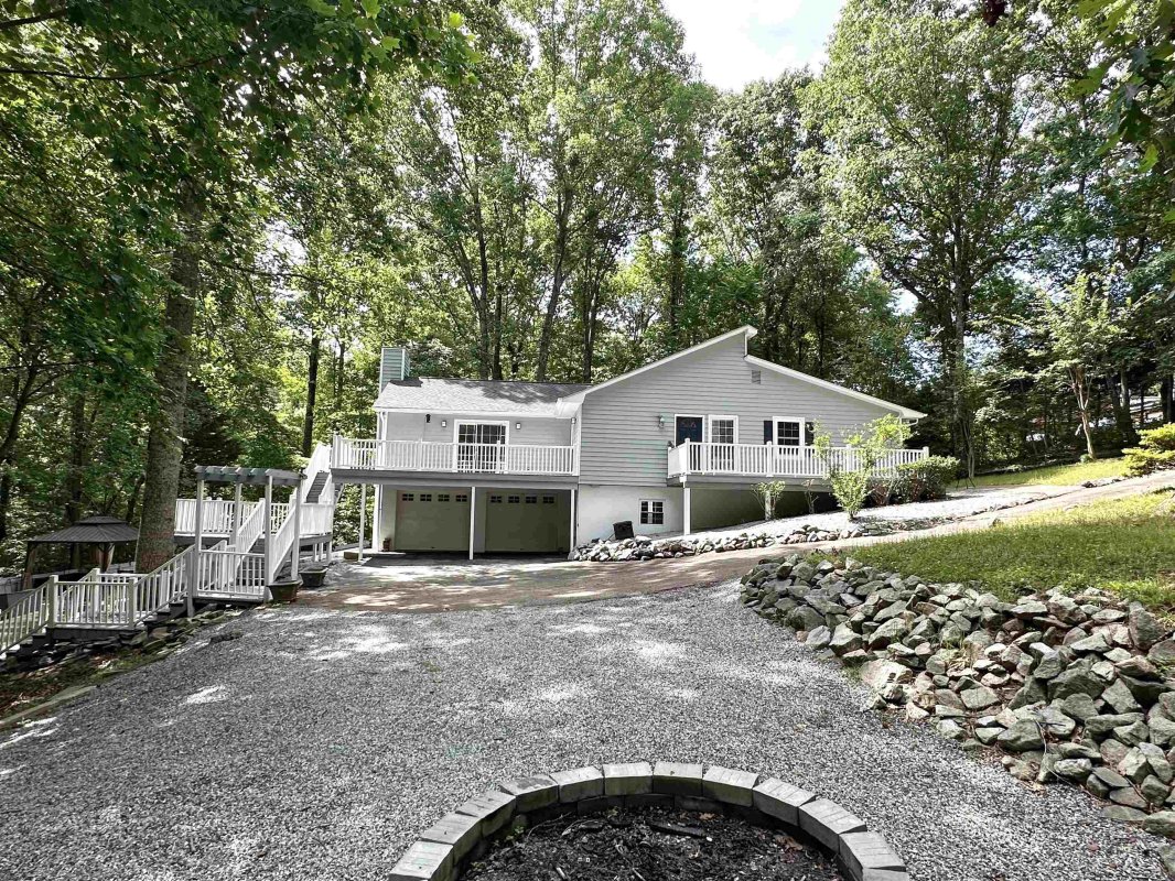 150 Orchard Drive