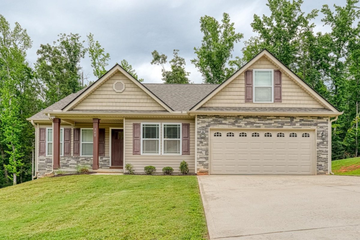 340 W River Grove Circle