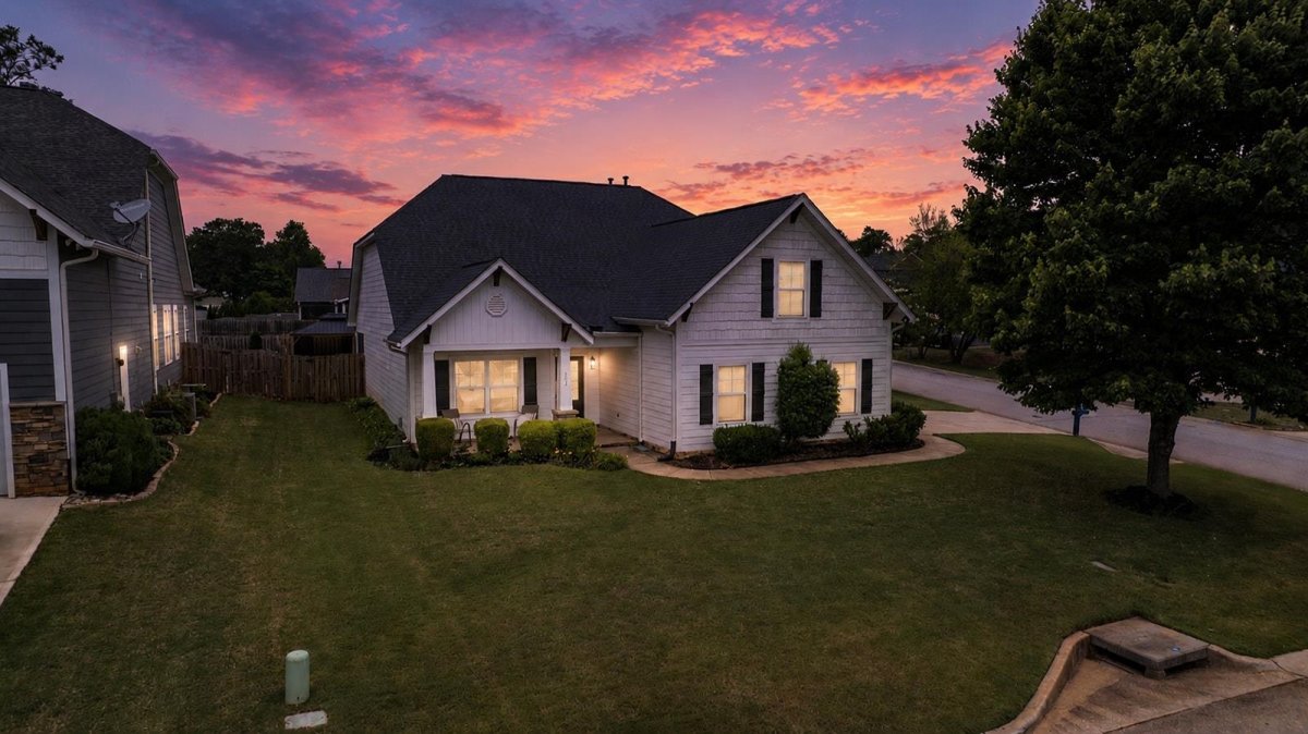 191 Gossamer Drive
