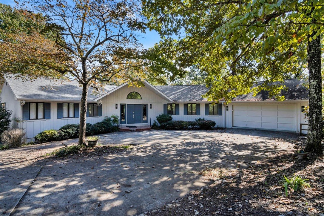 118 Beacon Ridge Circle