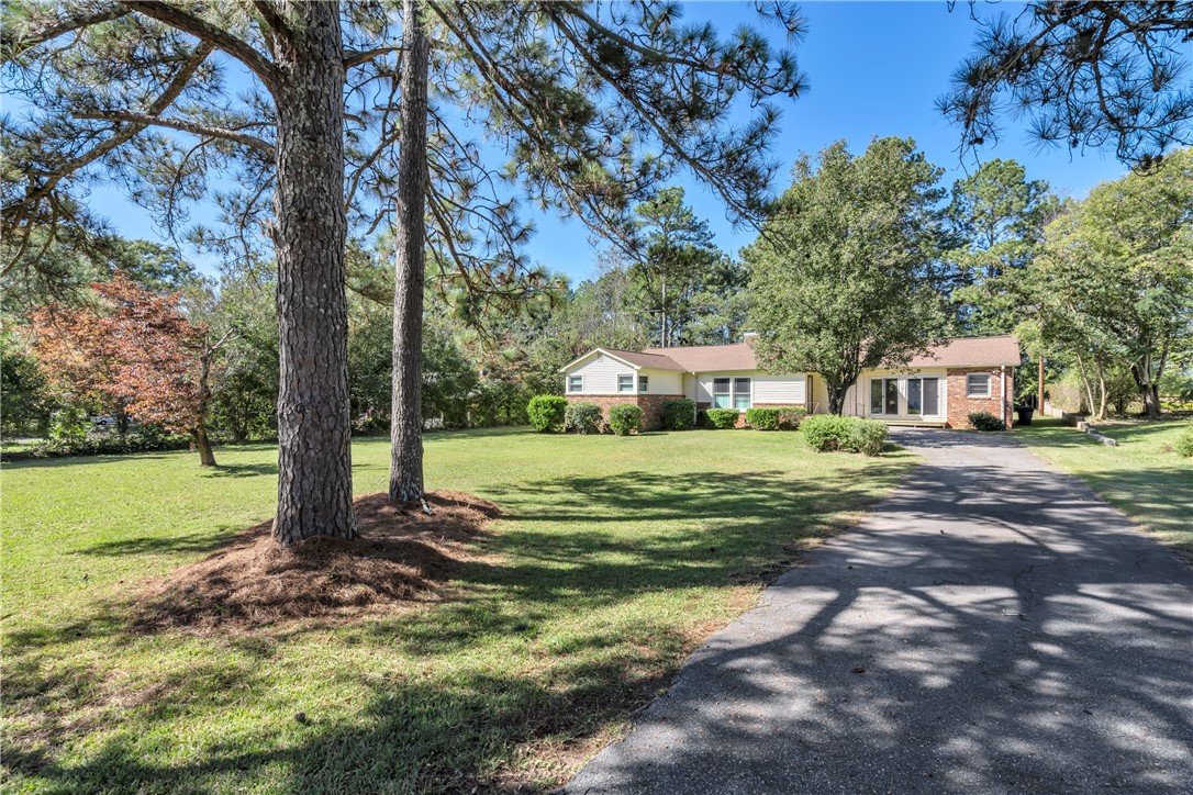 220 Bedford Forest Avenue