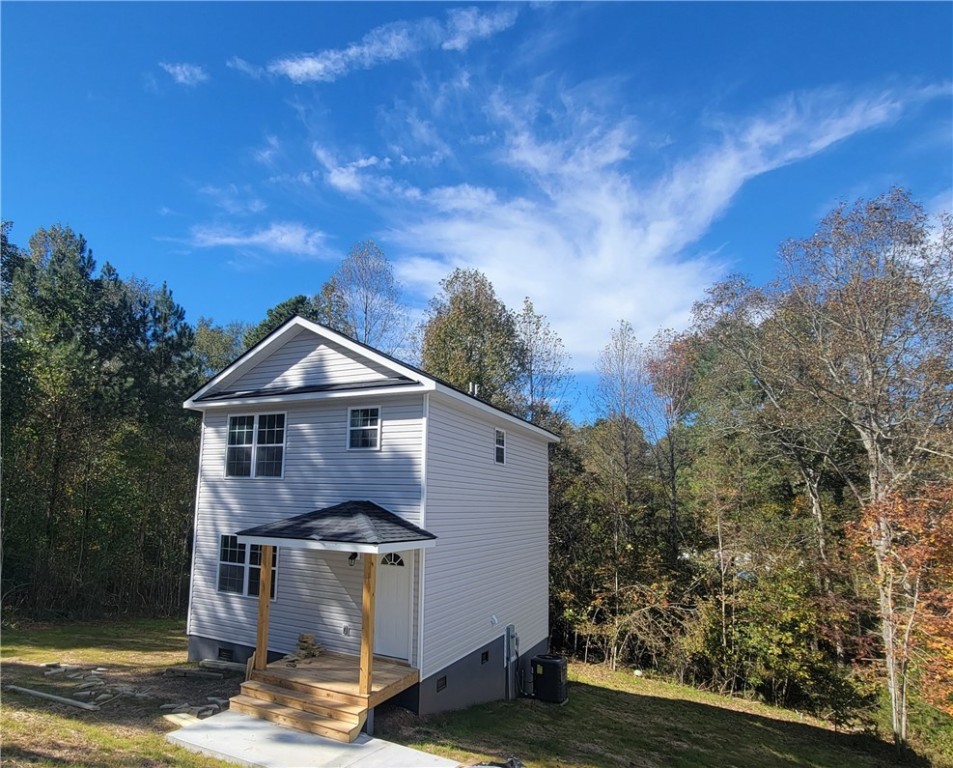 210 Ashton Drive