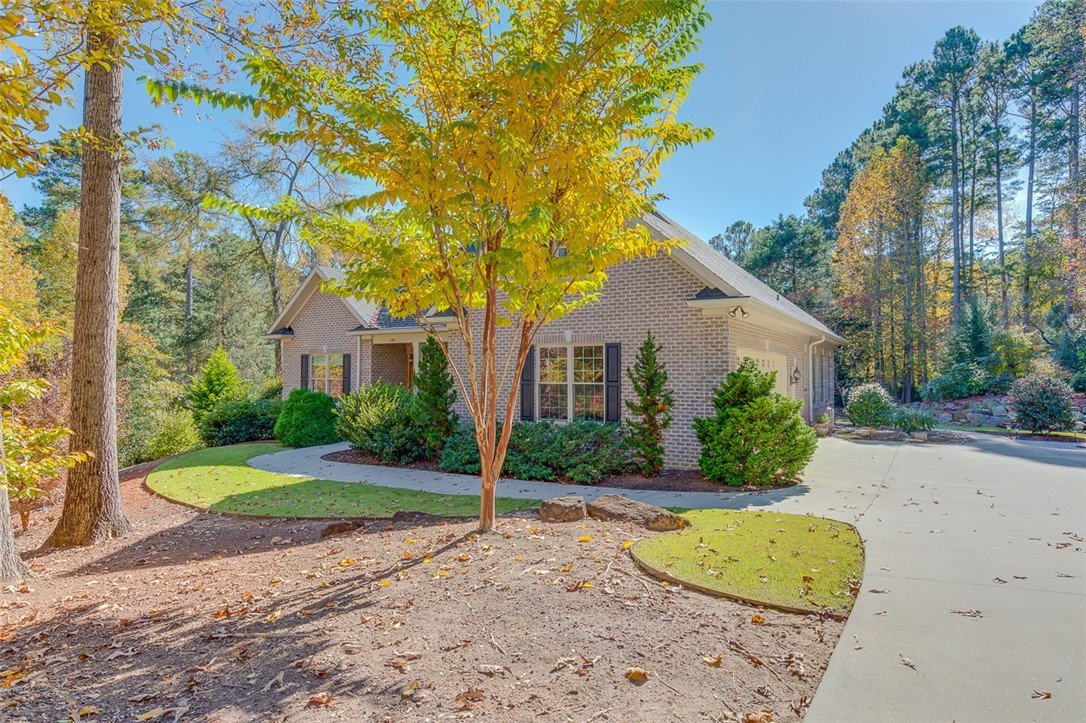 510 Heron Cove Road