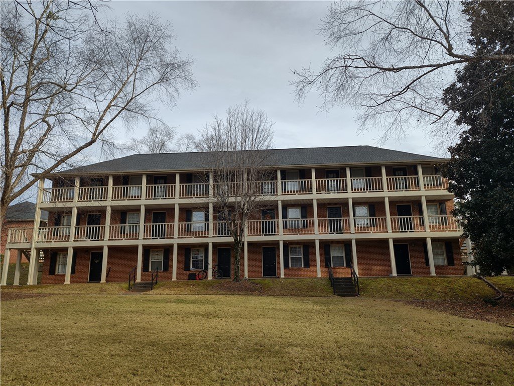250 Elm Street