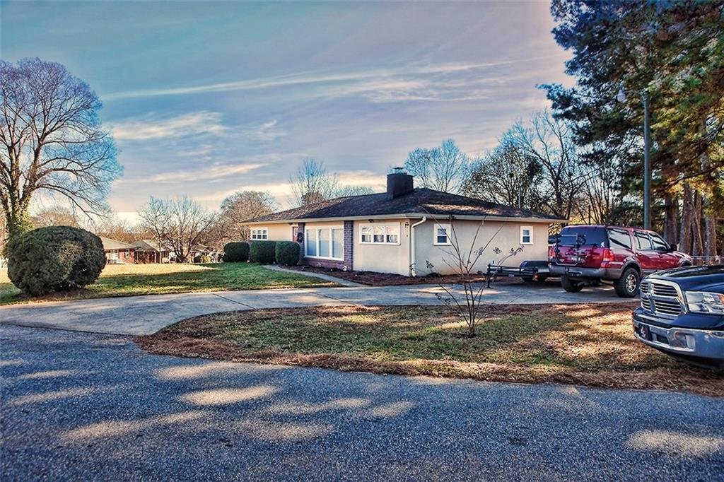 614 Winston Drive