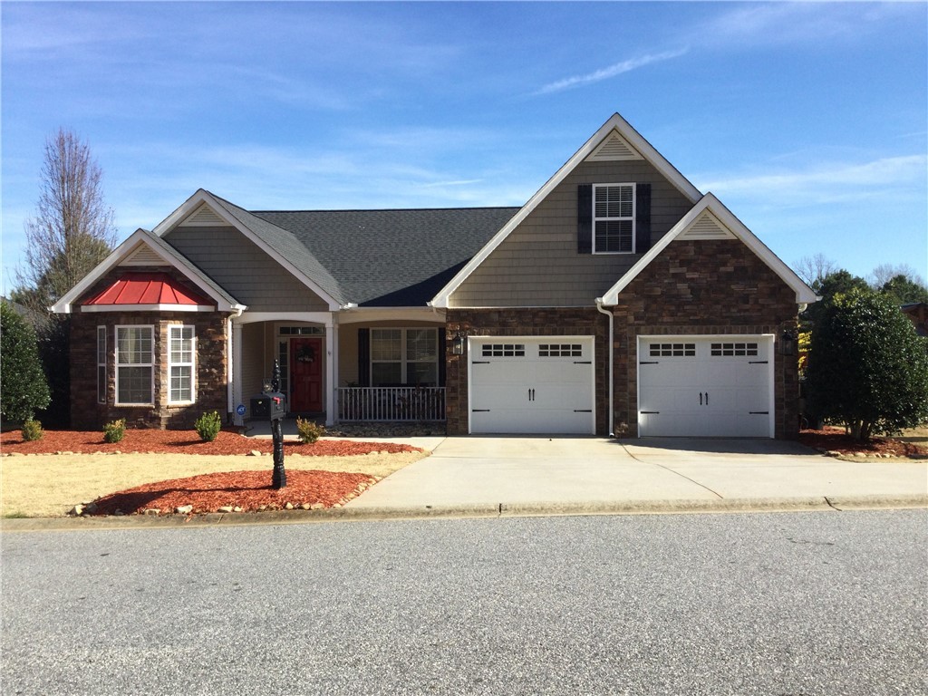 108 Gallant Lane