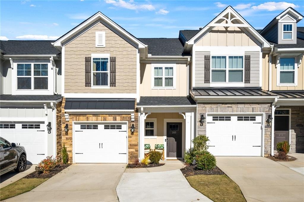 203 Nautique Court