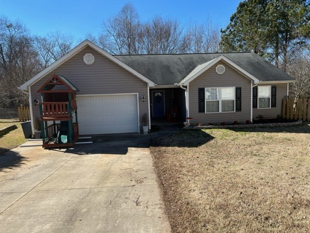 135 Saint James Court