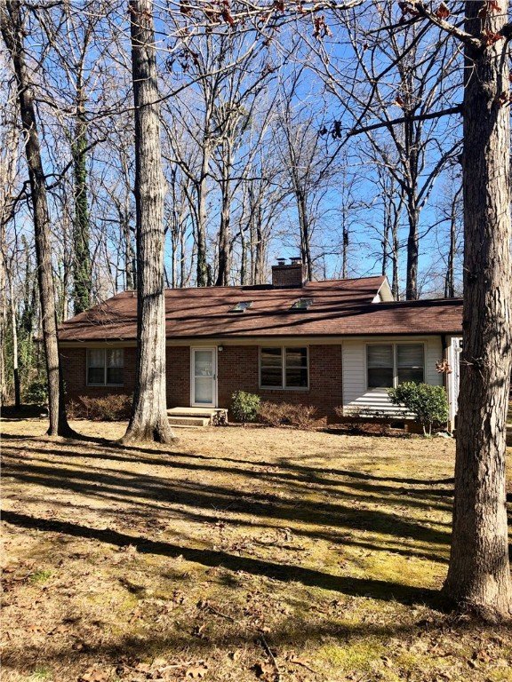 102 Evans Place