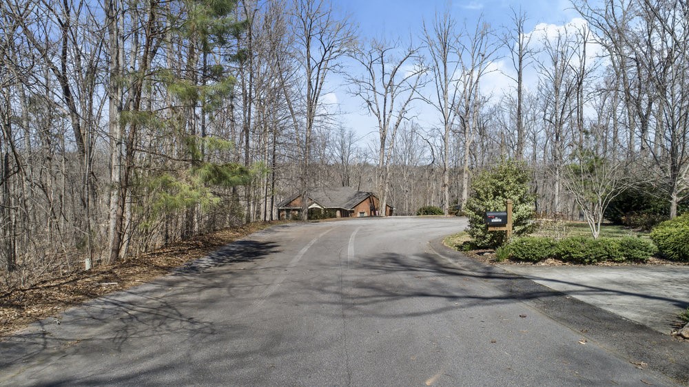 405 Promontory Ridge