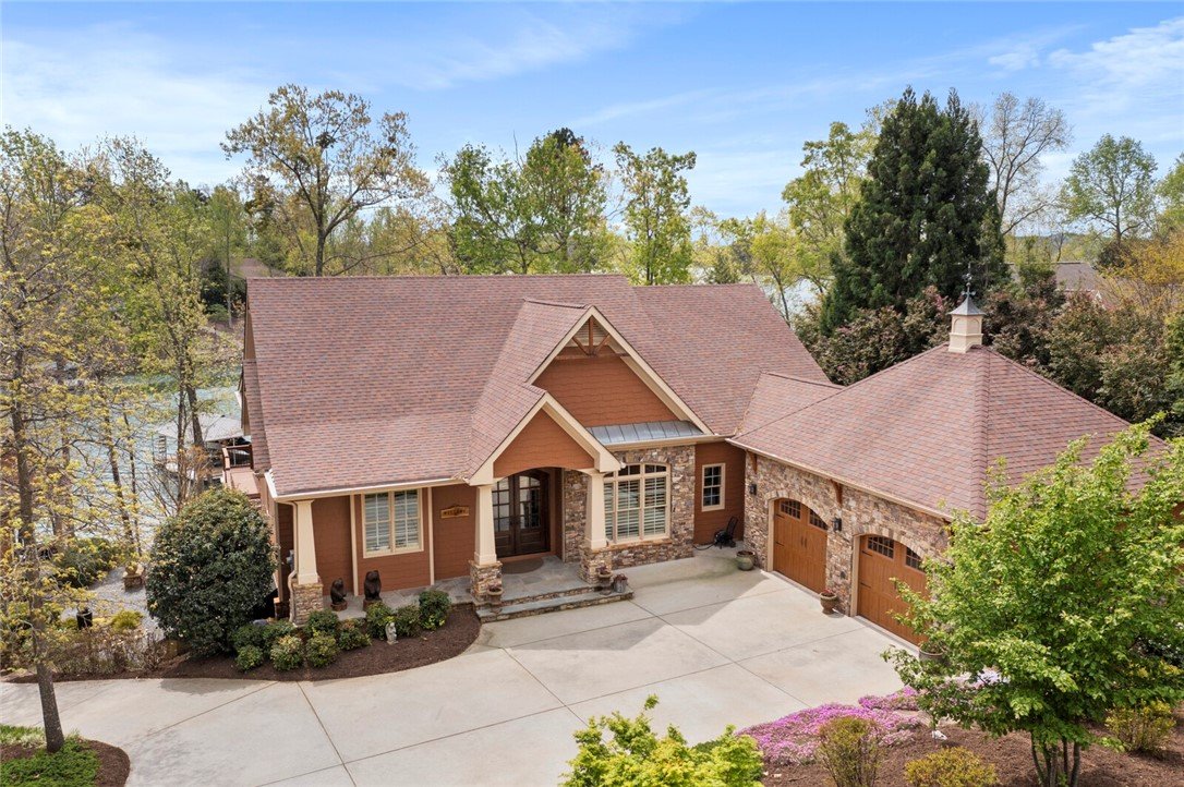734 Navigators Pointe