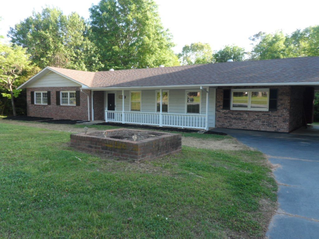 1411 Hiawassee Drive