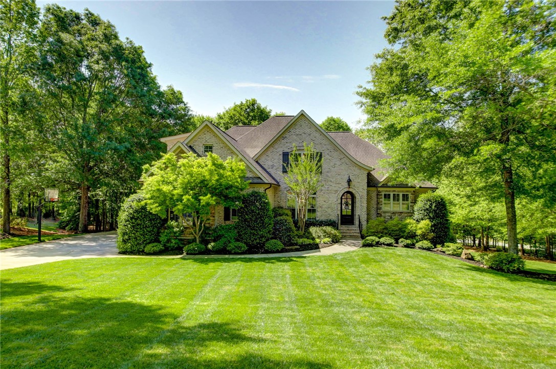 168 Reserve Drive