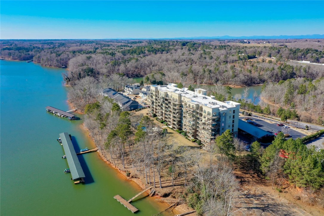 504 Watermarke Lane