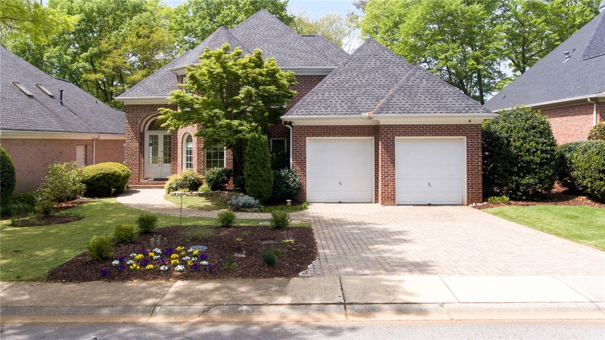 103 Latour Way