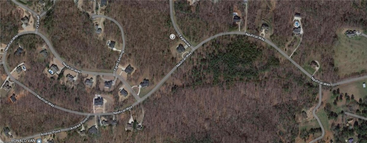 00 Eagleview Road