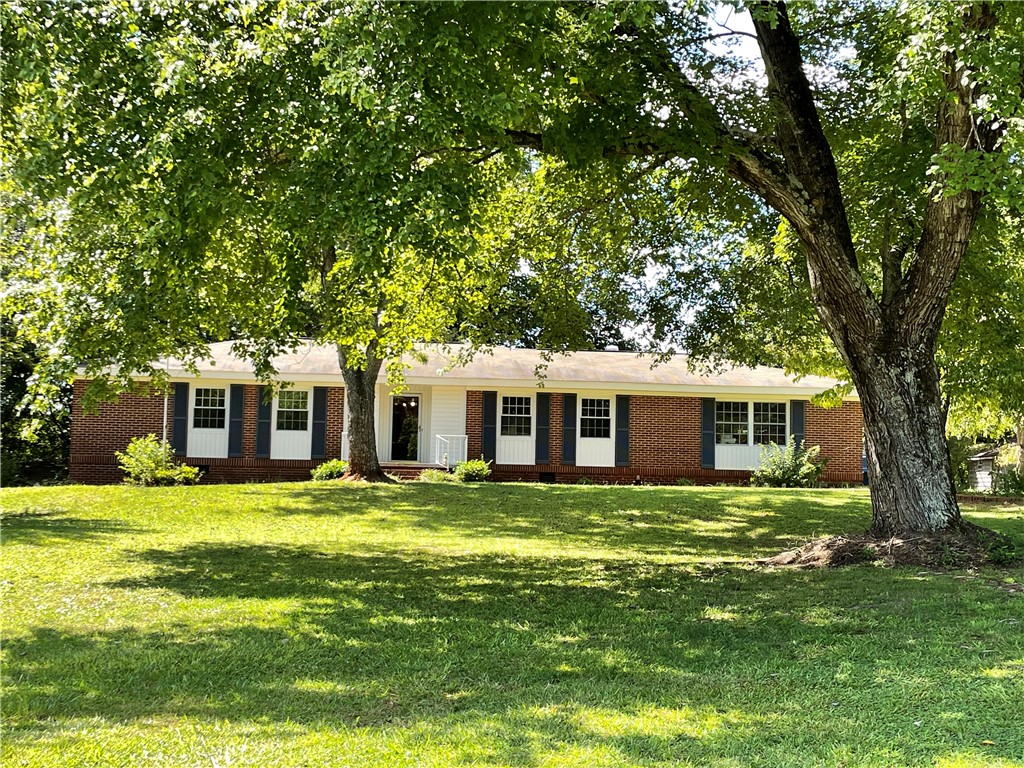 1111 Briarwood Drive