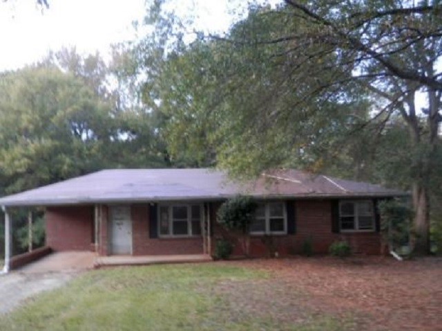 2801 Leftwich Lane