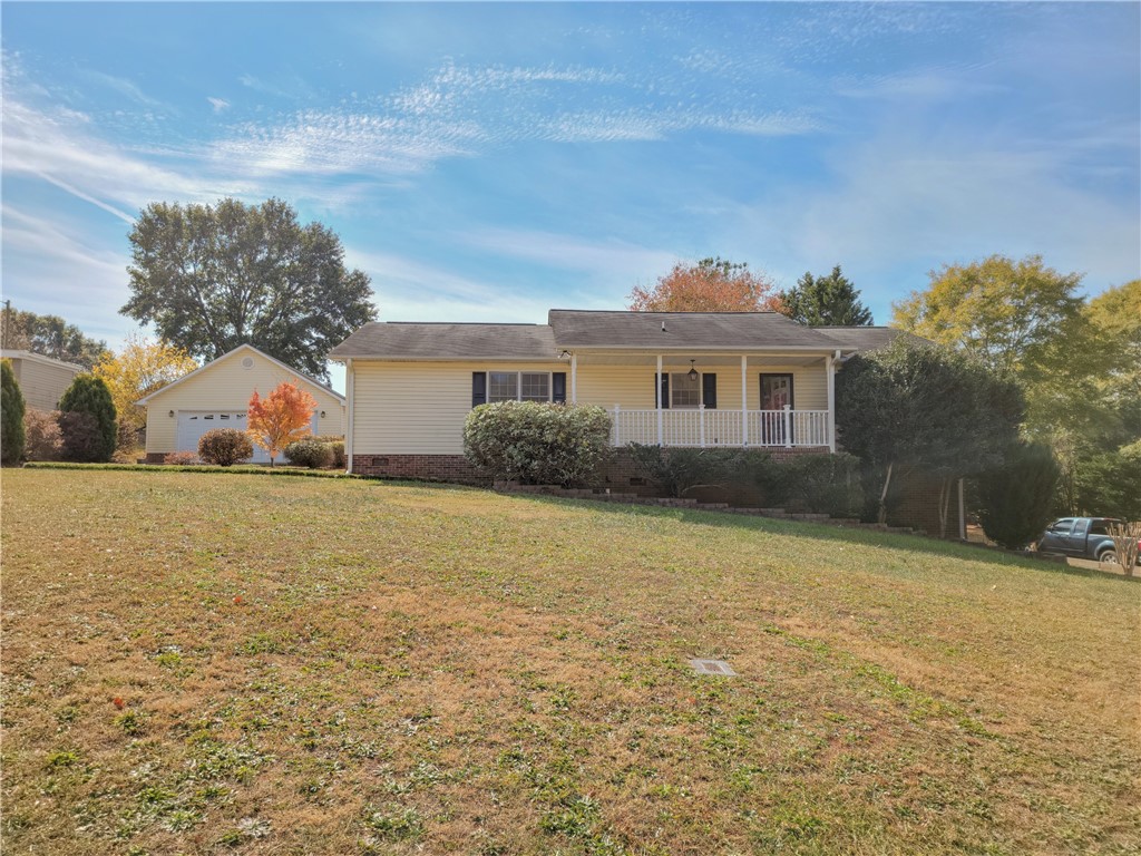 403 Kingston Way