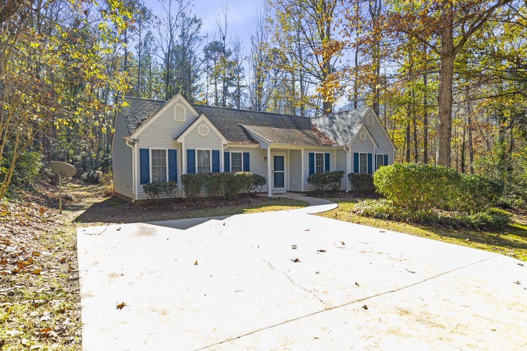 1422 Cherokee Drive