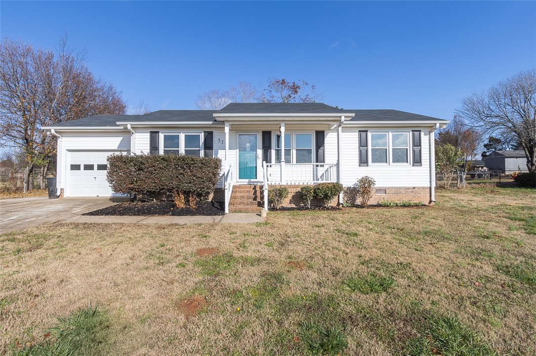 517 Chauga Drive