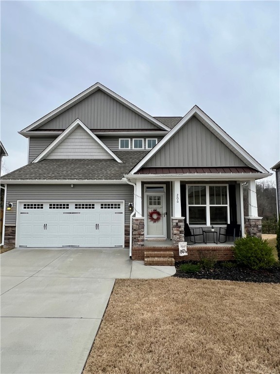 206 Clear Court