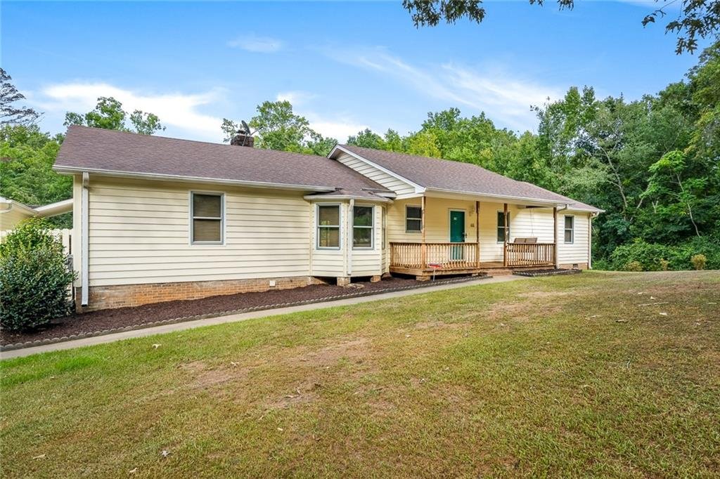 116 Hidden Lake Drive