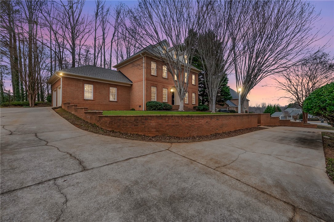 225 Pine Ridge Drive