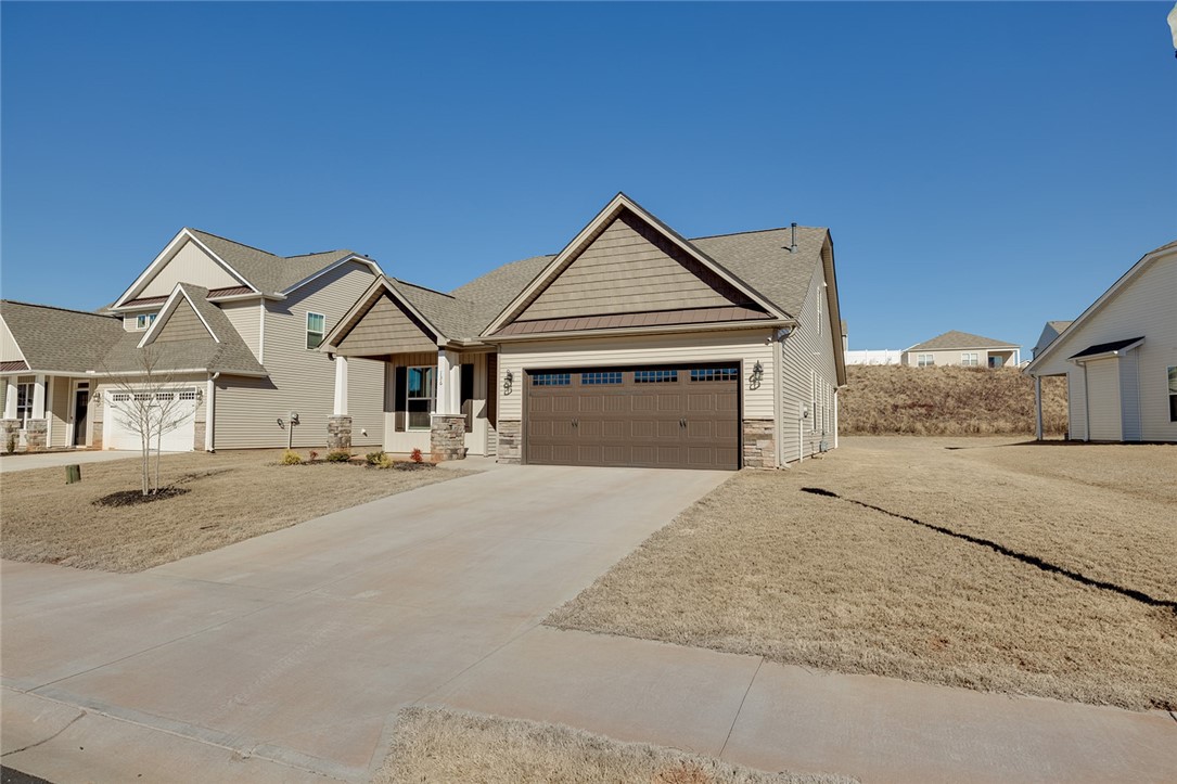 136 Capslock Trail