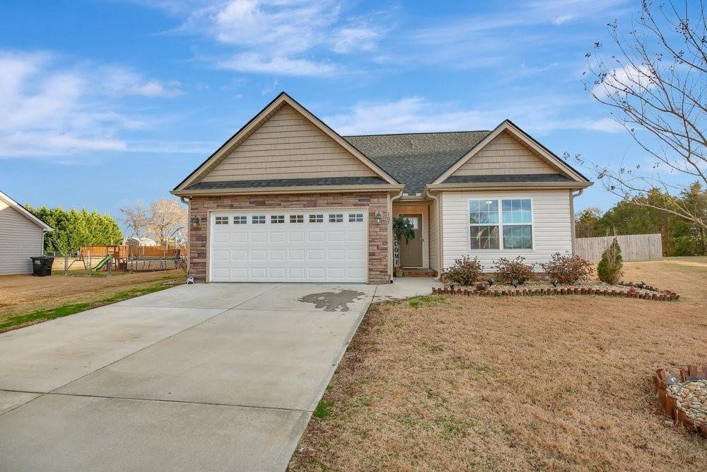107 Tea Leaf Court