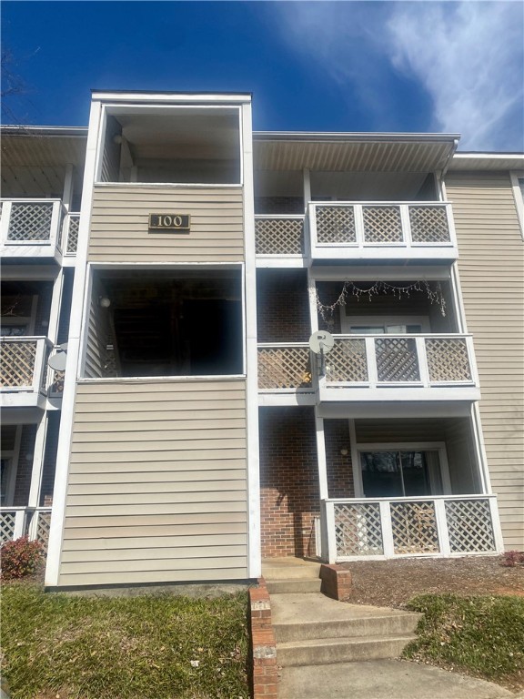220 Elm Street 134