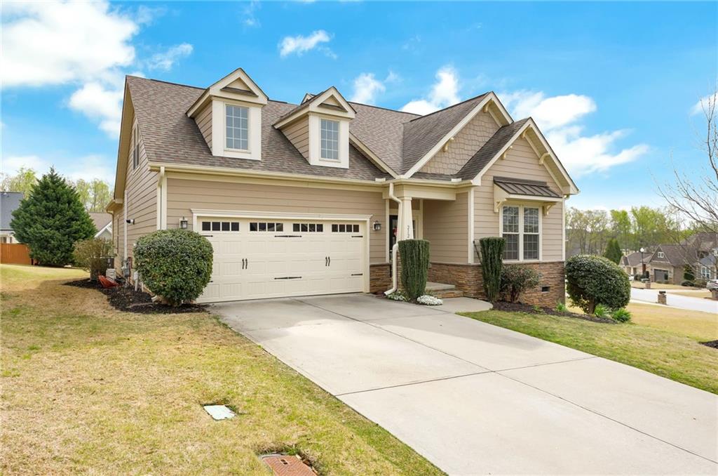 212 Chickadee Trail