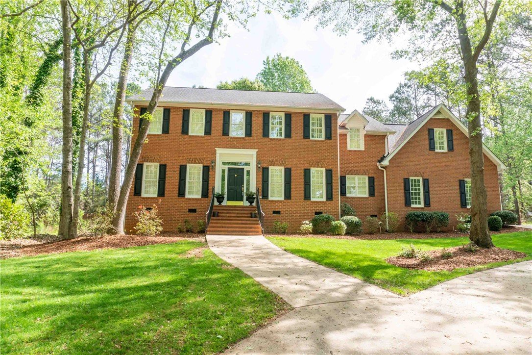 112 Hawnes Place