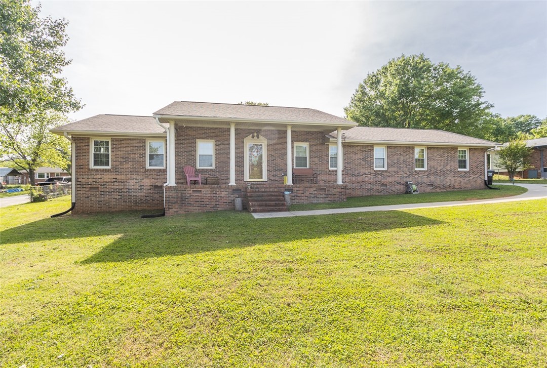 106 Pine Tree Lane
