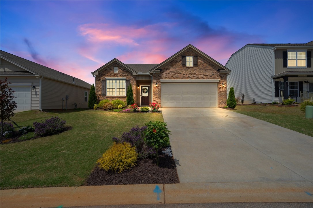709 Longhorn Drive