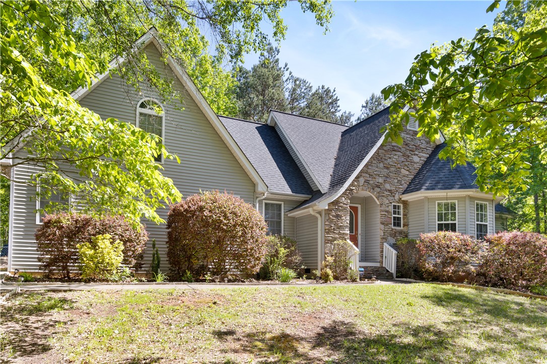 2021 Ridgeview Lane