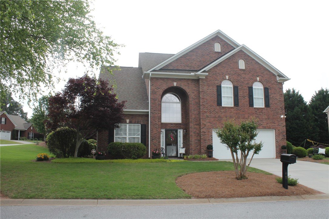 48 Fawn Hill Drive