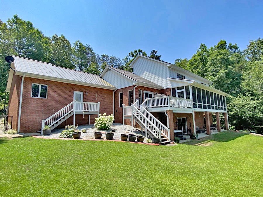 396 Sumrall Way