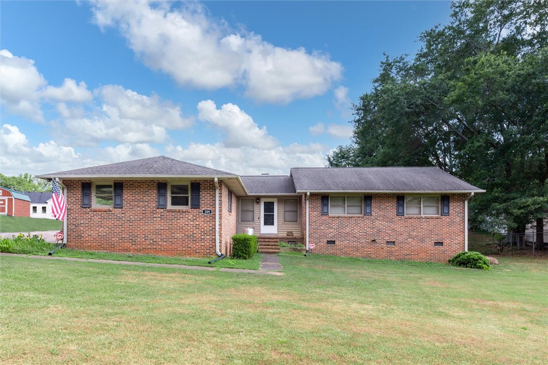 209 Oxmoor Drive