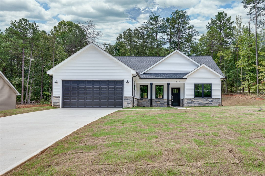827 Pritchards Drive