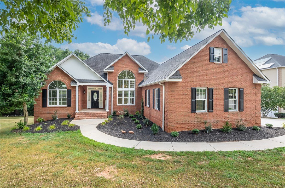 105 Amanda Drive