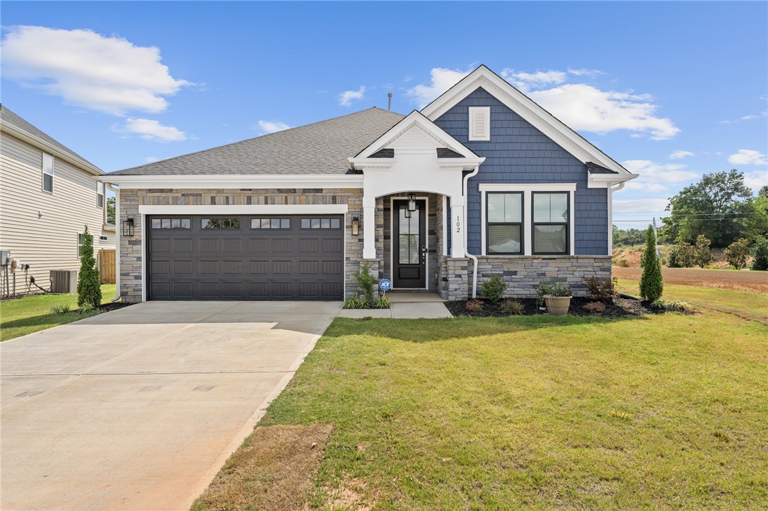 102 Laurel Oak Drive
